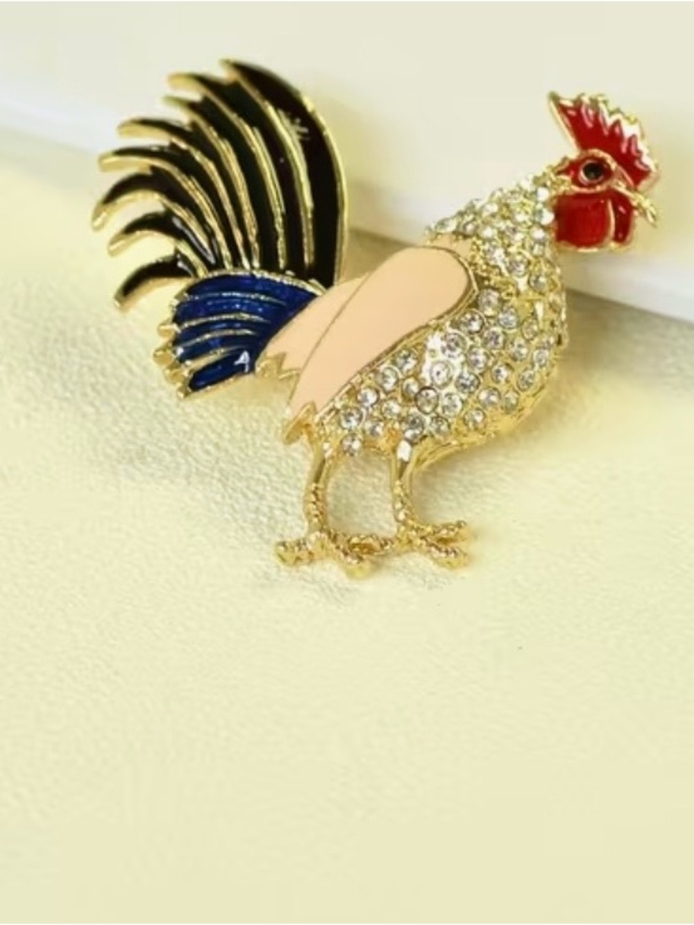 Rhinestone Rooster Brooch with Enamel Accents - Picture 5 of 6
